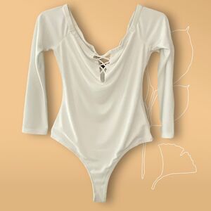 FOREVER 21 Women White Long-sleeve Off The Shoulder Bodysuit Small